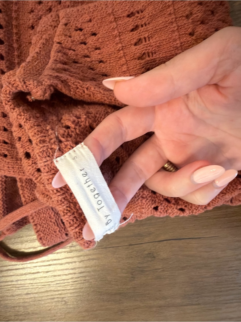 Sweater Subcategory Identification - Picture 3 of 4